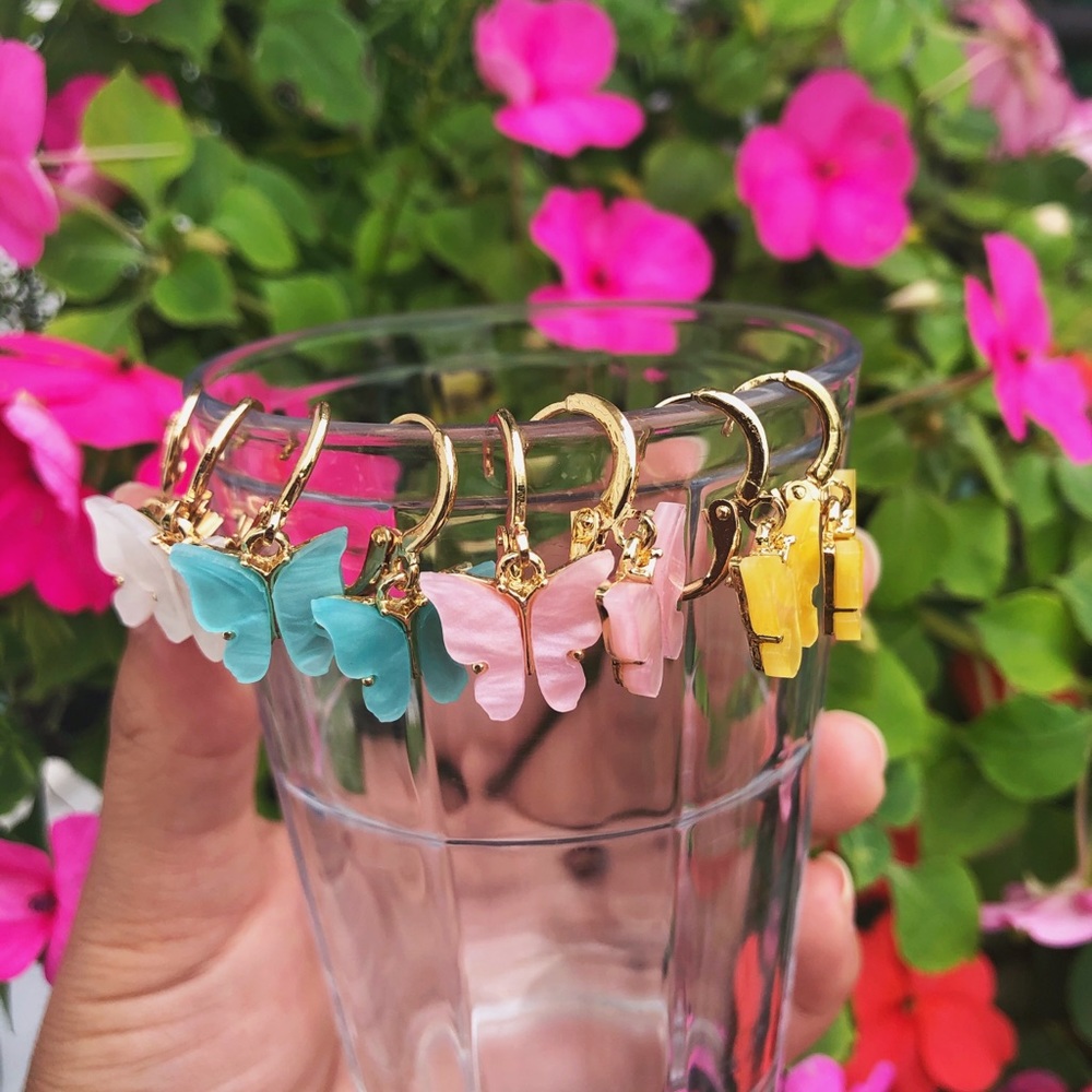 Butterfly Earrings🦋✨💗 - Picture 2 of 2
